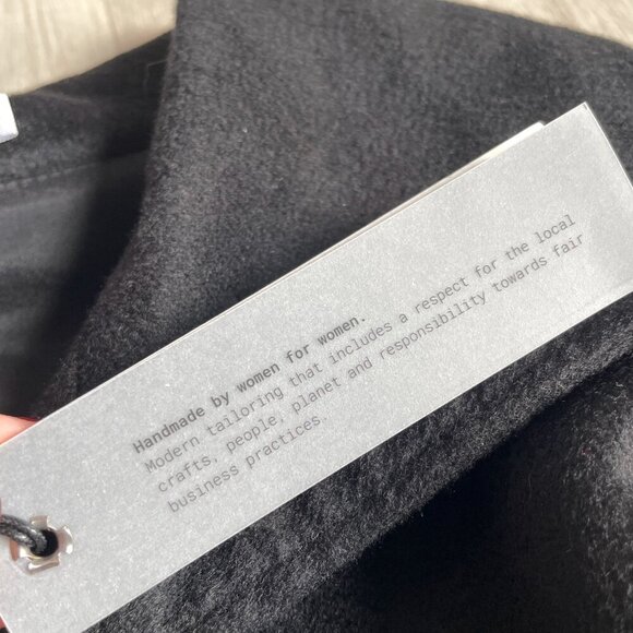 KM by Lange Cocoon Wool Coat Black Size Large NEW NWT - Picture 11 of 16